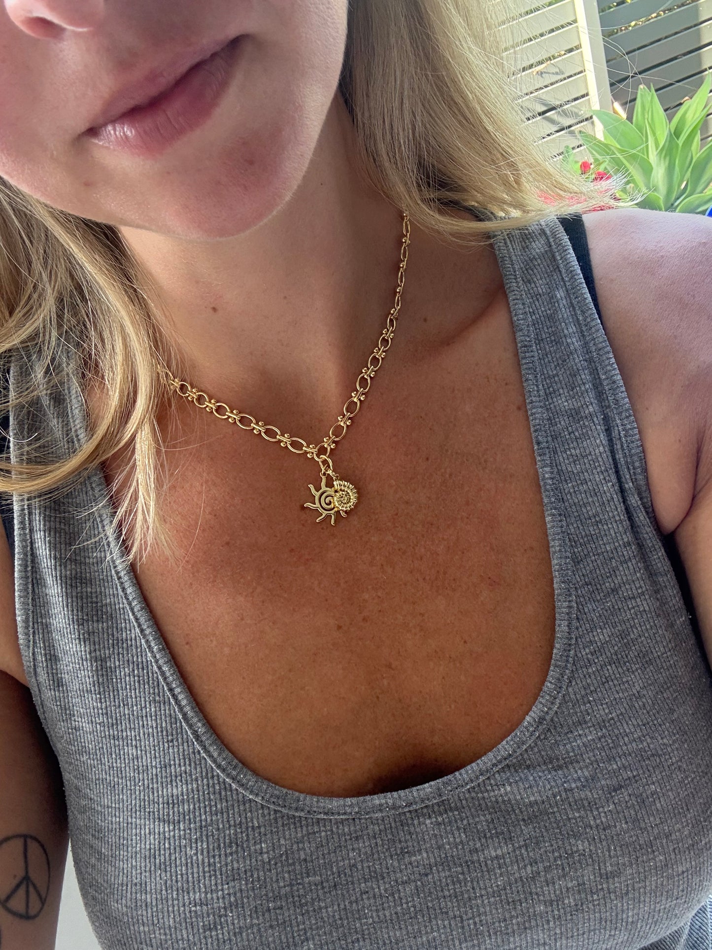 The Aurelia Necklace